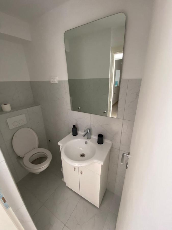 שיבניק Duje & Roko Apartments מראה חיצוני תמונה