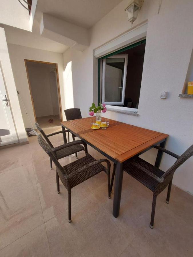 שיבניק Duje & Roko Apartments מראה חיצוני תמונה