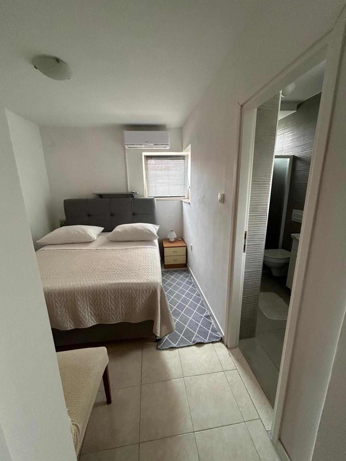 שיבניק Duje & Roko Apartments מראה חיצוני תמונה